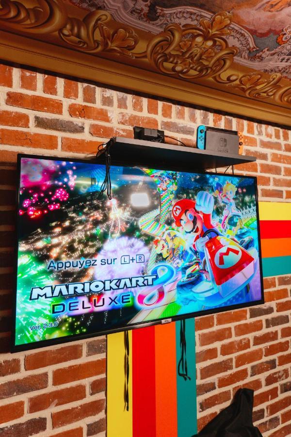 Capsule Art Deco - Jacuzzi - Netflix - Home Cinema - Arcade De Jeux & Nintendo Switch - 2 Chambres - Filet Suspendu Valenciennes Exteriör bild